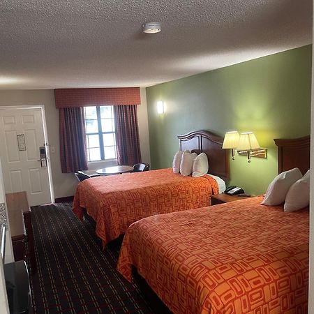 Loyalty Inn Hawkinsville Exterior photo